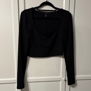 Forever 21 Black Long Sleeve Crop Top